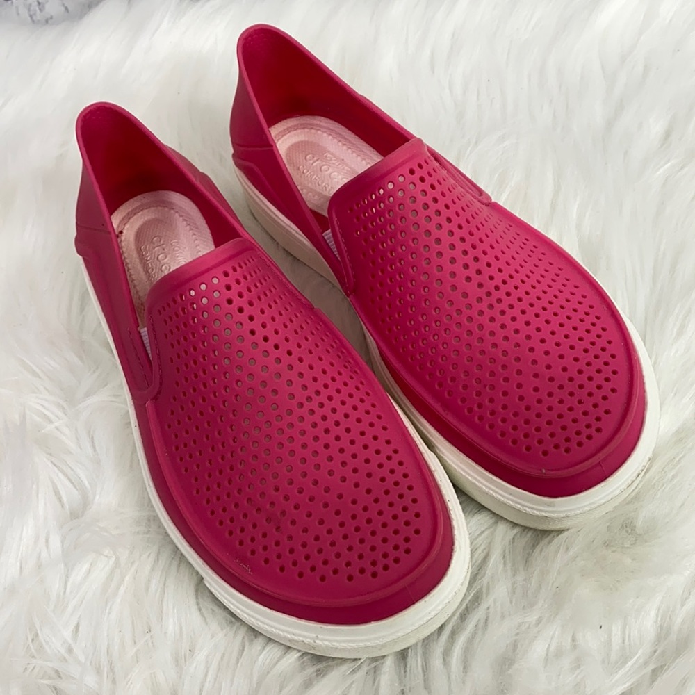 Crocs